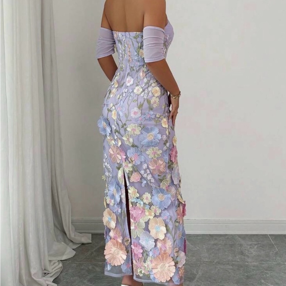 SHEIN Strapless Dress with Floral Embroidery in Lavender - Picture 5 of 6